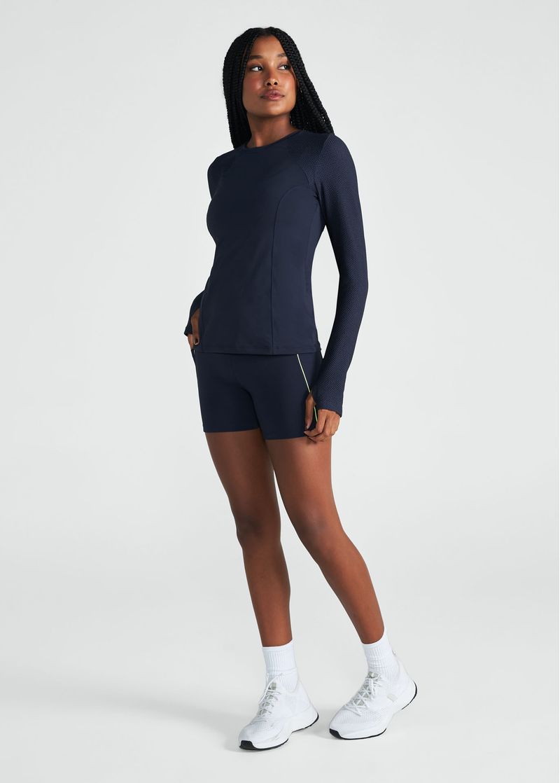 camiseta_feminina_manga_longa_performance_azul_noturno_003_TF041180_0004.jpg