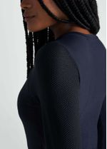 camiseta_feminina_manga_longa_performance_azul_noturno_005_TF041180_0004.jpg