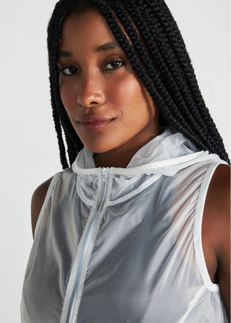 colete_feminino_performance_branco_004_TF340045_0001.jpg