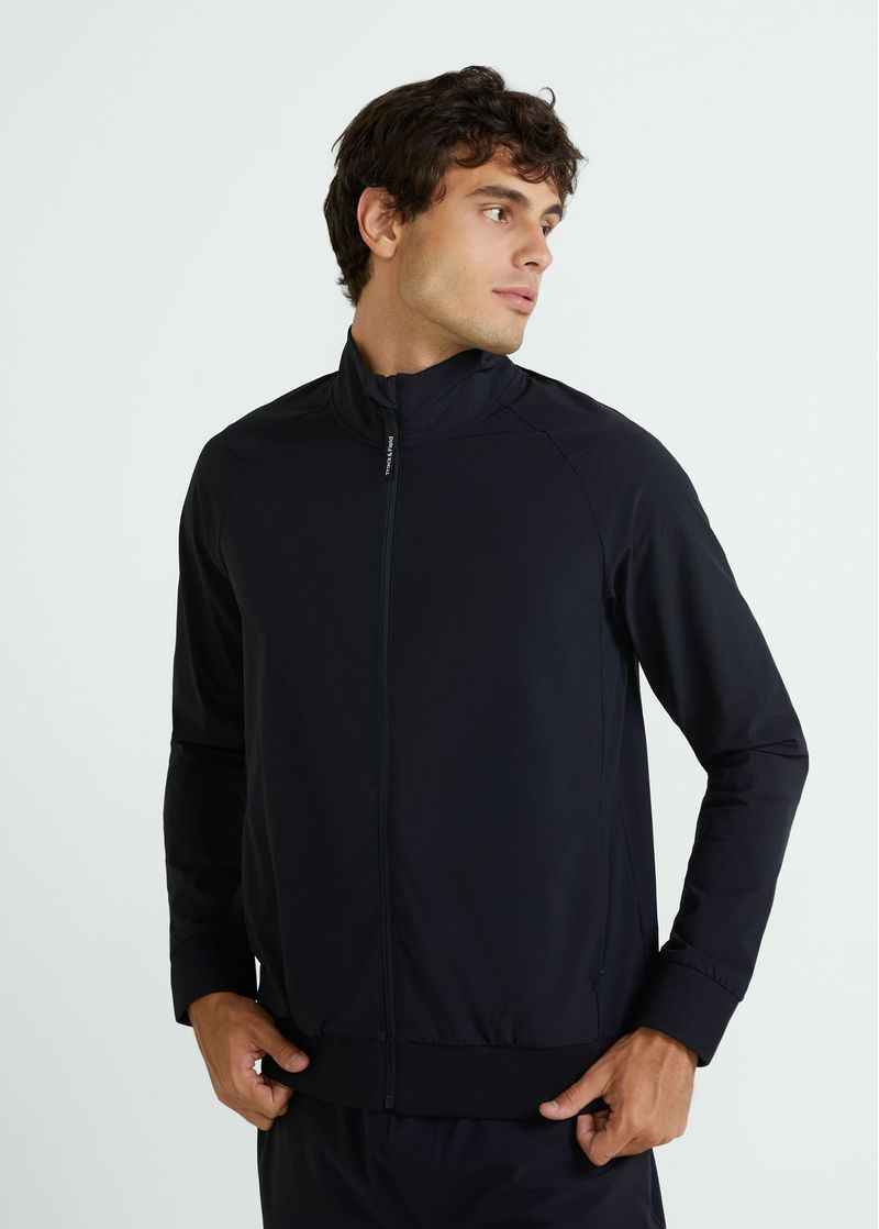 Casaco_Masculino_Tech_001_TF170352_0003.jpg
