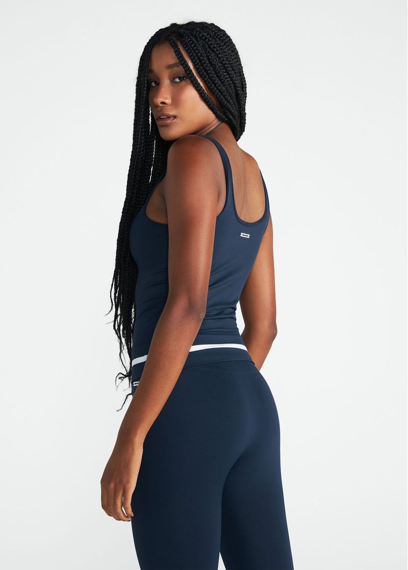 Regata_Feminina_Skin_Sports_002_TF600519_0004.jpg
