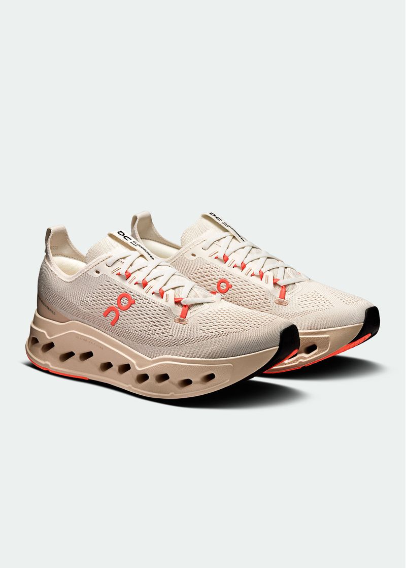 Tenis-Feminino-On-Cloudsurfer-Max_006_TFA270275_2764.jpg