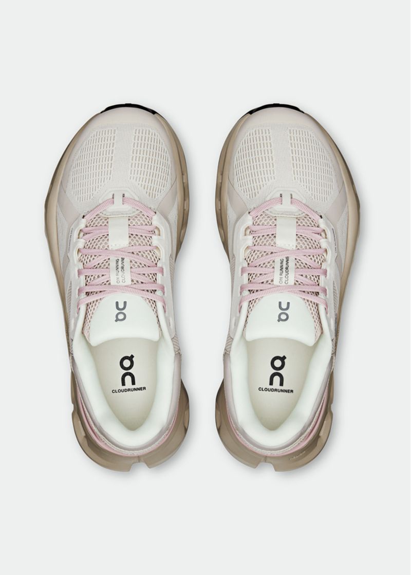 TFA270193_2859-3WE10133161-cloudrunner_2-fw25-silver_mauve-w-1x1-l-g2